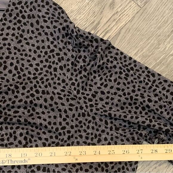 Lisa Rinna Collection Faux Wrap Tunic 3X Gray Black Leopard V-Neck Long Sleeve. - Picture 11 of 13